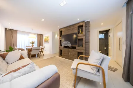 Sobrado com 3 Quartos à venda, 110m² no Itaqui, Campo Largo