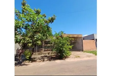 Casa com 4 Quartos à venda, 190m² no Loteamento Quitéria Teruel Lopes, Rondonópolis