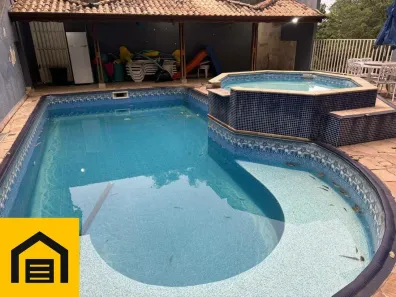 Sobrado com 3 Quartos à venda, 330m² no Jardim São Jorge do Guapituba, Mauá