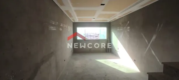 Sobrado com 3 Quartos à venda, 137m² no Vila Zat, São Paulo