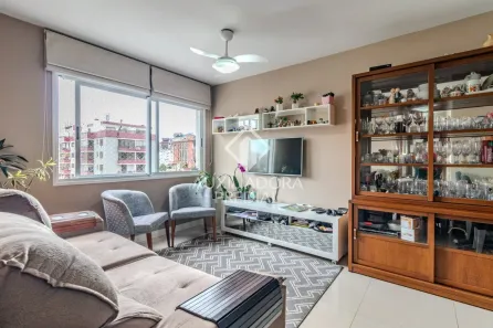 Apartamento com 3 Quartos à venda, 71m² no Rio Branco, Porto Alegre