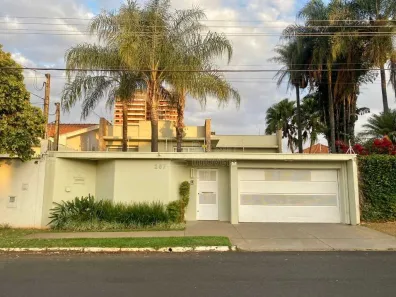 Casa com 4 Quartos para alugar, 360m² no Vila Harmonia, Araraquara