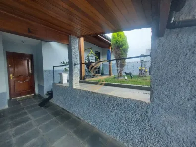 Casa com 3 Quartos à venda, 210m² no Jardim Europa, Bragança Paulista