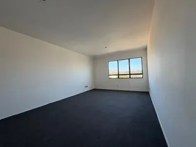 Sala Comercial com 1 Quarto à venda, 37m² no Passo da Areia, Porto Alegre