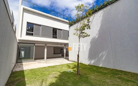 Casa com 4 Quartos à venda, 697m² no Jardim Europa, São Paulo