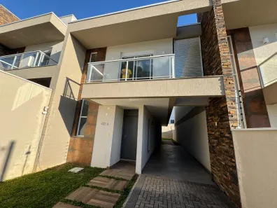 Casa com 4 Quartos à venda, 180m² no Pilarzinho, Curitiba