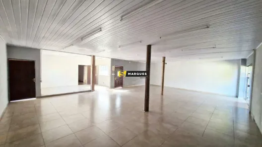 Sala Comercial para alugar, 140m² no Anita Garibaldi, Joinville