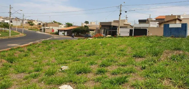 Lote/Terreno à venda, 678m² no Vila Aeroporto, Mirassol