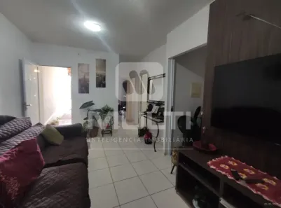 Casa de Condomínio com 4 Quartos à venda, 100m² no Aclimação, Uberlândia