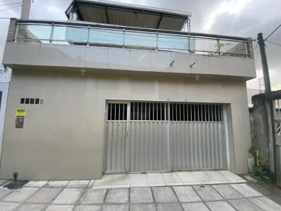 Casa com 4 Quartos à venda, 250m² no Brejo de Beberibe, Recife
