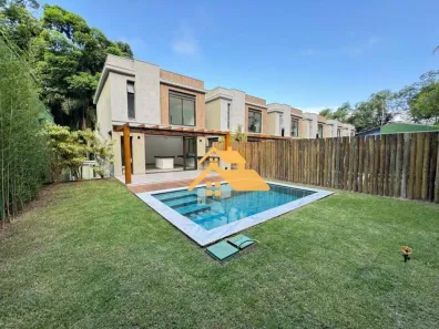 Casa de Condomínio com 4 Quartos à venda, 220m² no Bairro de Juquehy, São Sebastião