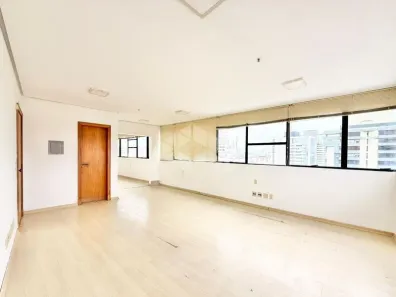 Ponto Comercial para alugar, 65m² no Santana, Porto Alegre