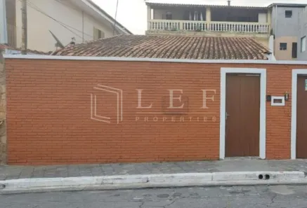 Casa com 2 Quartos à venda, 250m² no Jardim Nadir, São Paulo