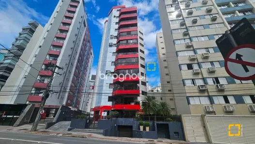 Apartamento com 2 Quartos à venda, 247m² no Centro, Florianópolis