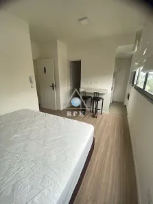 Apartamento com 1 Quarto para alugar, 25m² no Água Verde, Curitiba