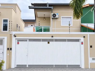 Sobrado com 3 Quartos à venda, 220m² no Ipês (Polvilho), Cajamar