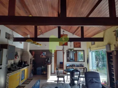 Casa com 1 Quarto à venda, 97m² no Centro, Casimiro de Abreu
