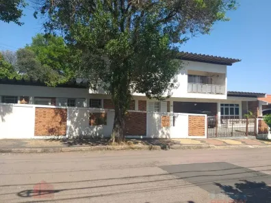 Imóvel Comercial com 4 Quartos à venda, 320m² no Vila São Luiz, Valinhos
