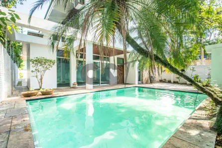 Casa com 4 Quartos para alugar, 413m² no Granja Julieta, São Paulo