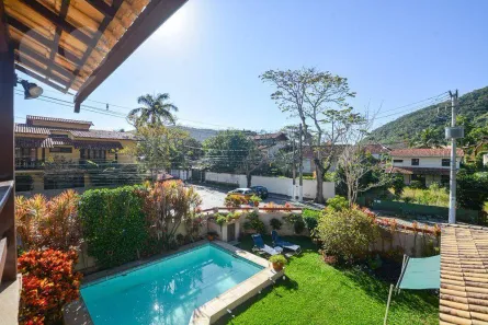 Casa com 3 Quartos à venda, 209m² no Itacoatiara, Niterói