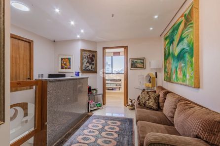 Sala Comercial à venda, 113m² no Rio Branco, Porto Alegre
