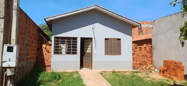 Casa com 2 Quartos à venda, 43m² no Conjunto Habitacional Jardim Humberto Salvador, Presidente Prudente