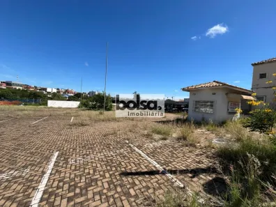 Lote/Terreno para alugar, 2500m² no Centro, Bauru