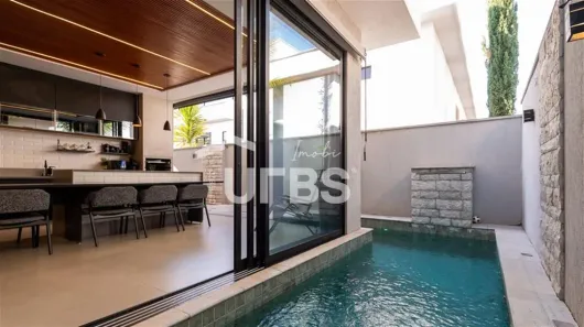 Casa de Condomínio com 4 Quartos à venda, 250m² no Residencial Goiânia Golfe Clube, Goiânia