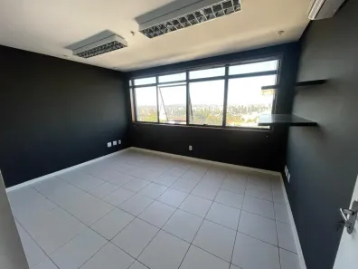 Sala Comercial com 1 Quarto à venda, 44m² no Três Figueiras, Porto Alegre