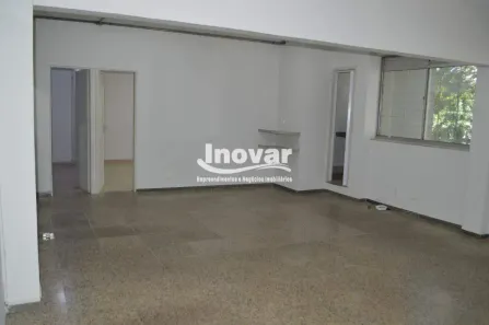 Sala Comercial para alugar, 110m² no Santa Efigênia, Belo Horizonte