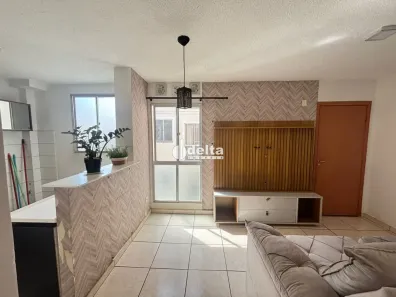 Apartamento com 2 Quartos para alugar, 34m² no Shopping Park, Uberlândia