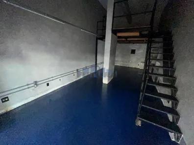 Ponto Comercial para alugar, 40m² no Praia do Canto, Vitória