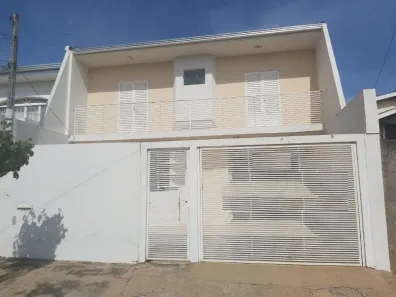 Casa com 5 Quartos à venda, 120m² no Jardim Acapulco, Marília