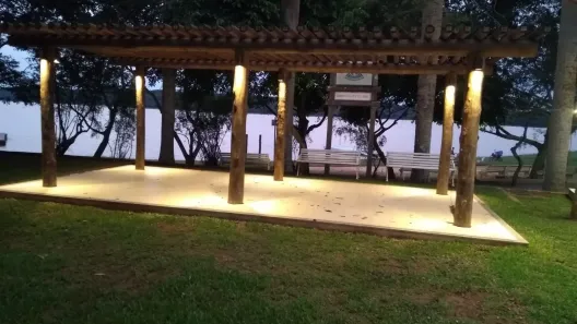 Lote/Terreno à venda, 1038m² no Balneário Quintas do Lago, Cláudio