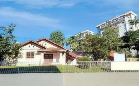 Casa com 3 Quartos à venda, 499m² no Garcia, Blumenau