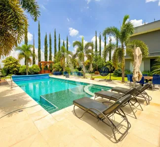 Casa com 8 Quartos para venda ou aluguel, 800m² no , Itupeva