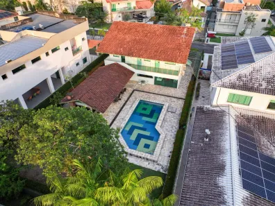 Casa de Condomínio com 4 Quartos à venda, 334m² no Ponta Negra, Manaus