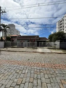 Casa com 3 Quartos para alugar, 100m² no Centro, Camboriú