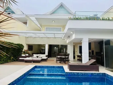 Casa com 5 Quartos para alugar, 380m² no Barra da Tijuca, Rio de Janeiro