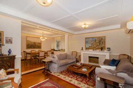 Casa com 4 Quartos à venda, 360m² no Jardim Cordeiro, São Paulo