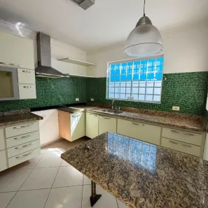 Sobrado com 3 Quartos à venda, 172m² no Vila Valparaíso, Santo André