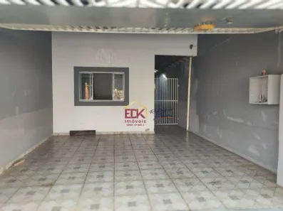 Casa com 3 Quartos à venda, 200m² no Vila São José, Taubaté