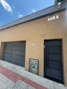 Casa com 2 Quartos para alugar, 100m² no Camargos, Belo Horizonte