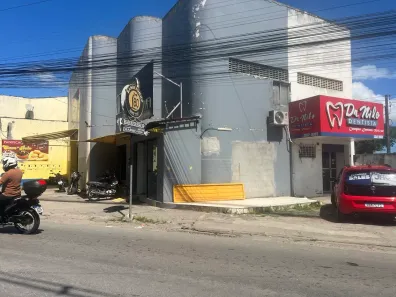 Prédio Comercial à venda, 800m² no Tabuleiro do Martins, Maceió