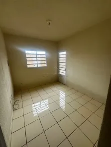 Casa com 2 Quartos para alugar, 60m² no Residencial Parque das Flores, Mirassol