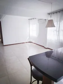 Apartamento com 2 Quartos à venda, 65m² no Coqueiros, Florianópolis