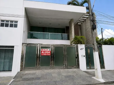 Apartamento com 3 Quartos para alugar, 260m² no Jabotiana, Aracaju