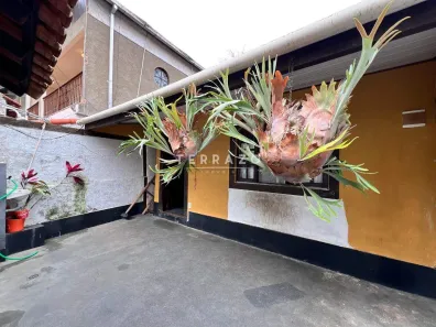 Casa com 1 Quarto à venda, 35m² no Barra do Imbuí, Teresópolis