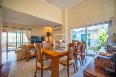Casa de Condomínio com 4 Quartos à venda, 350m² no Bosque do Vianna, Cotia