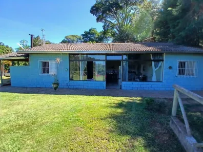 Fazenda/Sítio com 4 Quartos à venda, 140m² no Centro, Jarinu